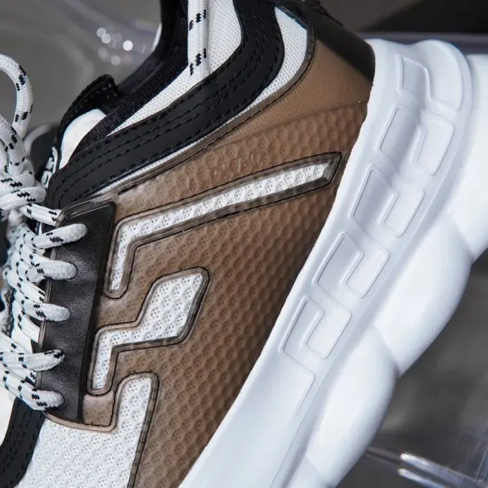 Vse Sneaker, alternate view