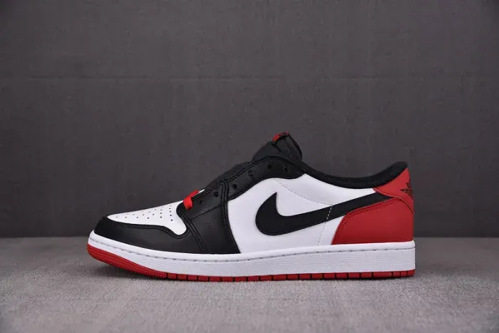 Air Jordan 1 Low Og “Black Toe” Cz0790-106