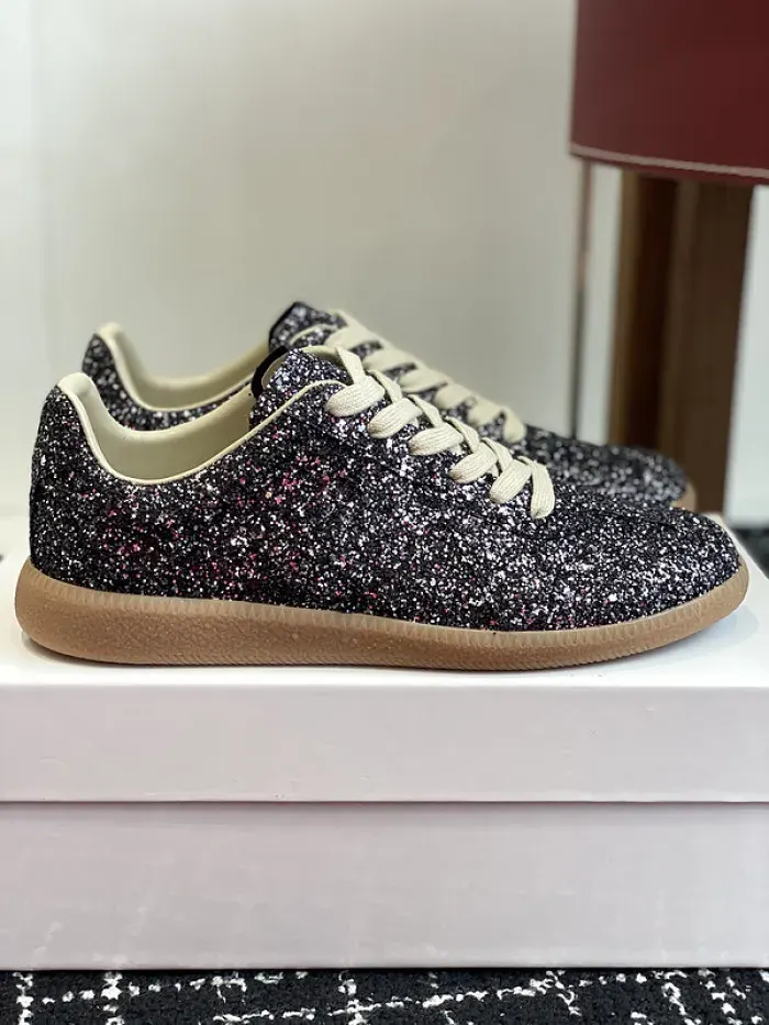 Maison Margiela Sneaker, alternate view