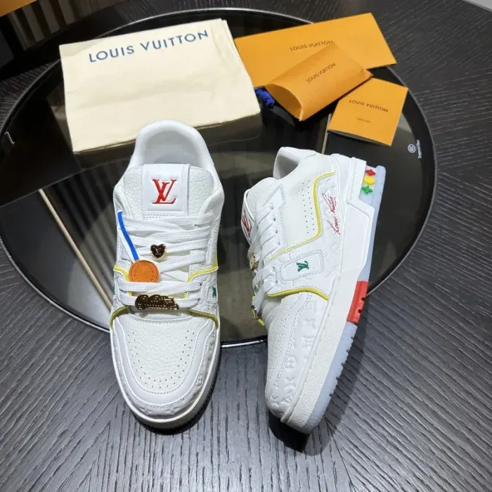 Louis Vuitton Sneaker