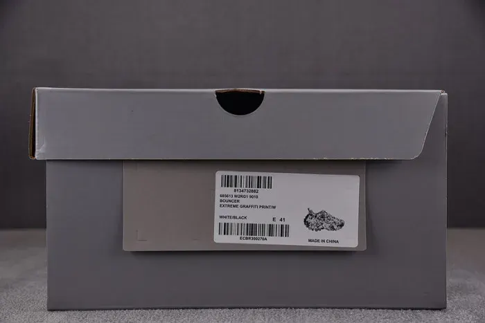 Balenciaga Sneaker, alternate view