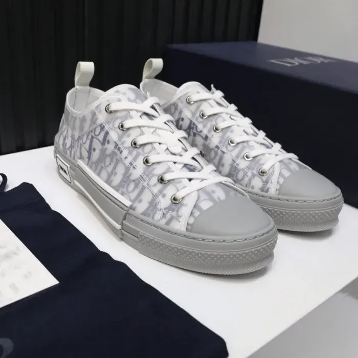 Dior Sneaker