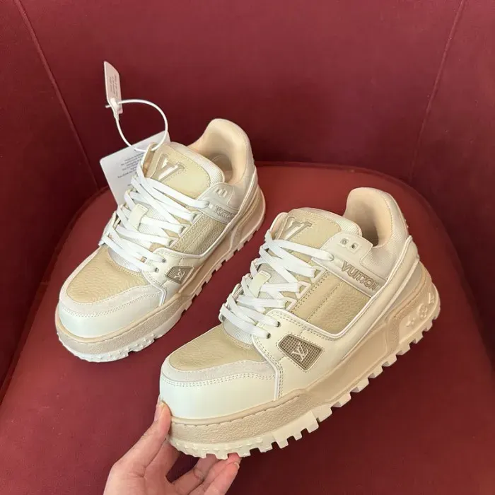 Louis Vuitton Sneaker