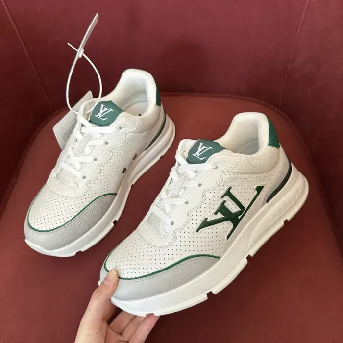 Louis Vuitton Sneaker