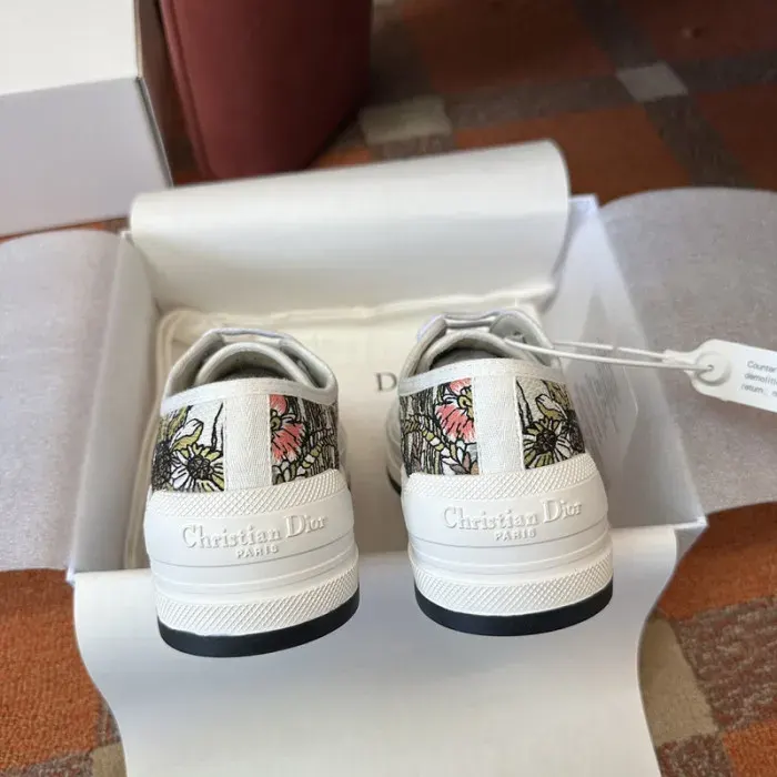 Dior Sneaker, alternate view