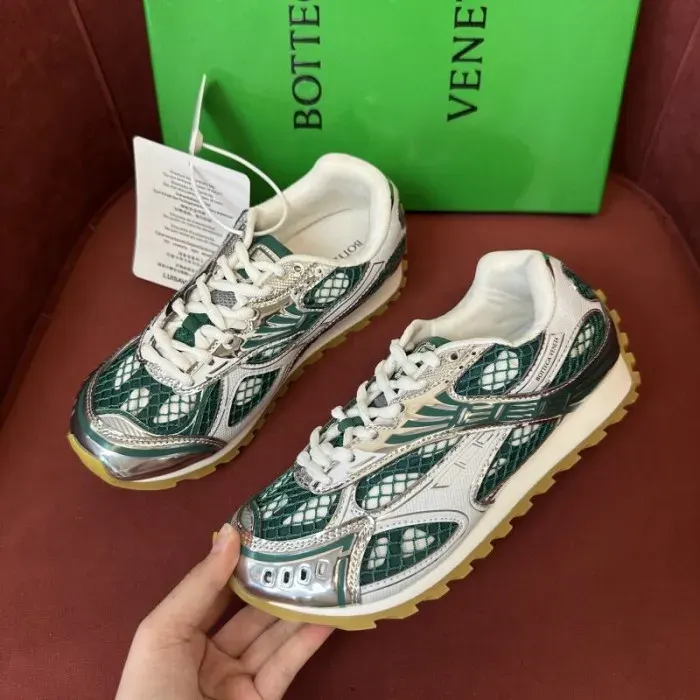 Bv Sneaker