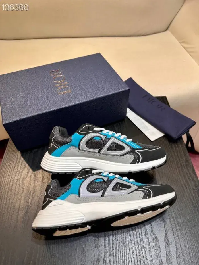 Dior Sneaker, alternate view