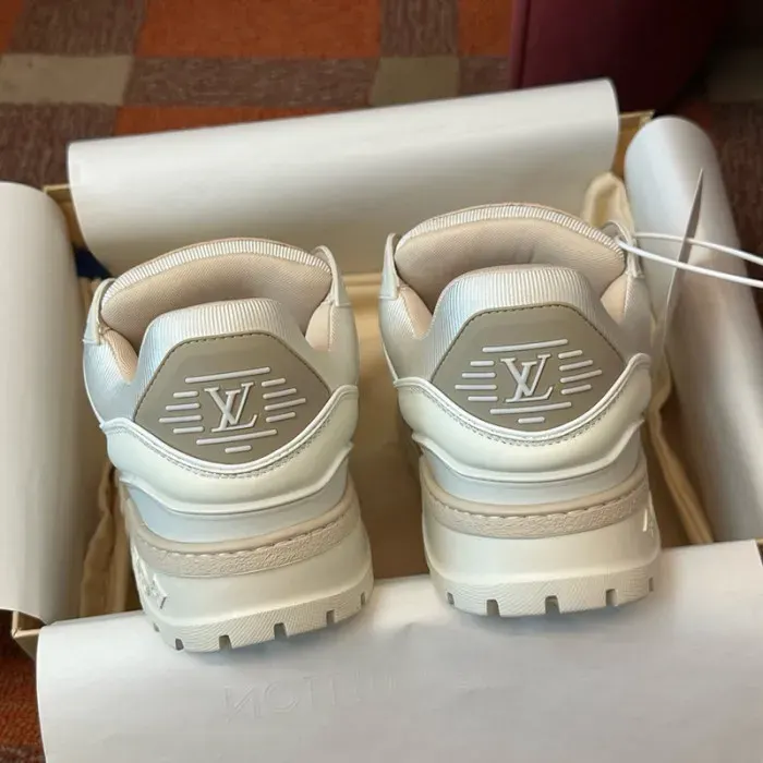 Louis Vuitton Sneaker, alternate view
