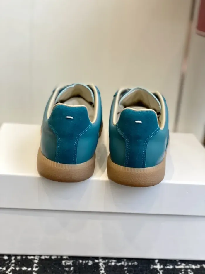 Maison Margiela Sneaker, alternate view