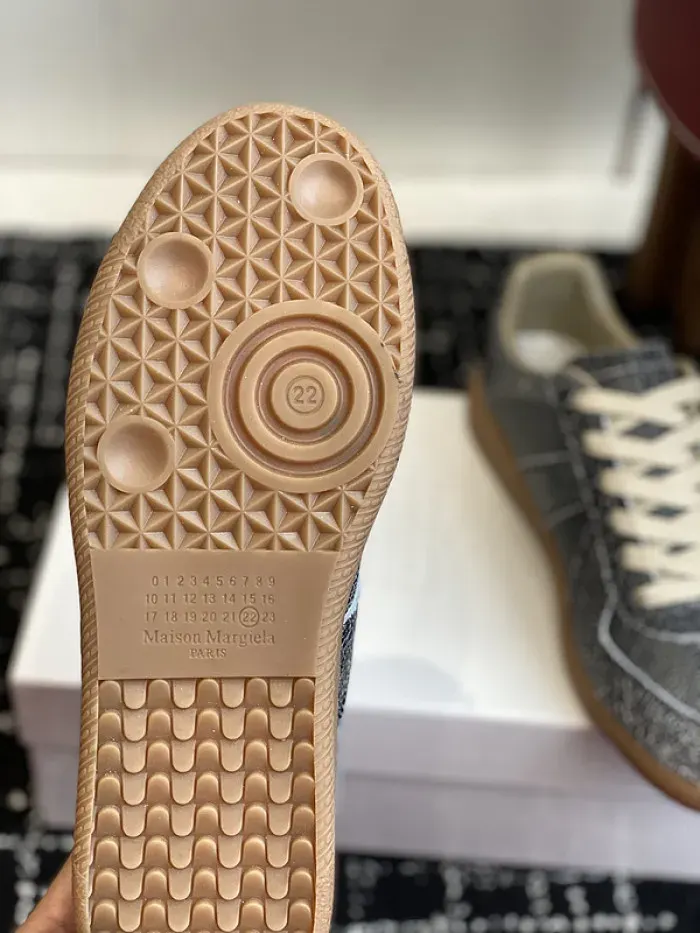 Maison Margiela Sneaker, alternate view