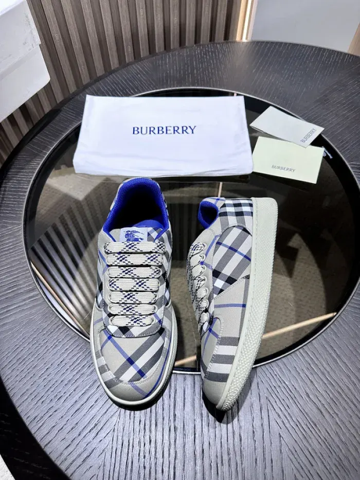 Bub Sneaker