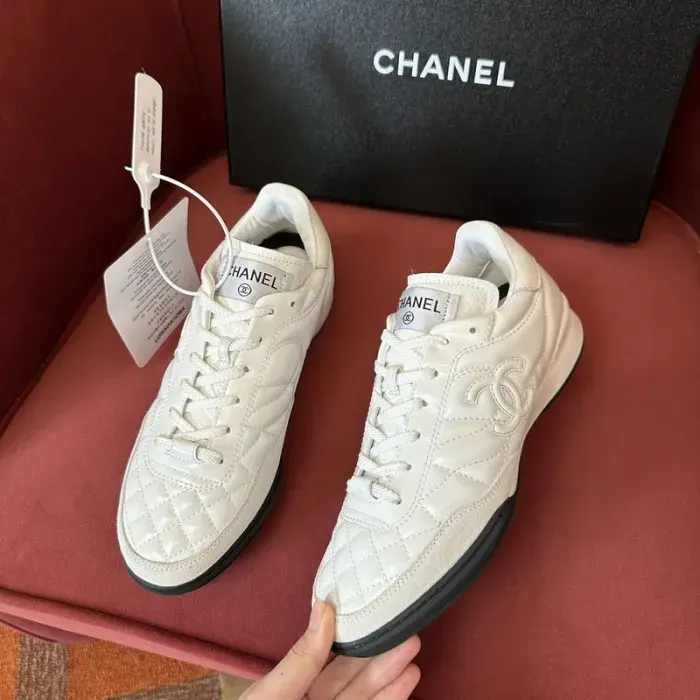 Cn Sneaker