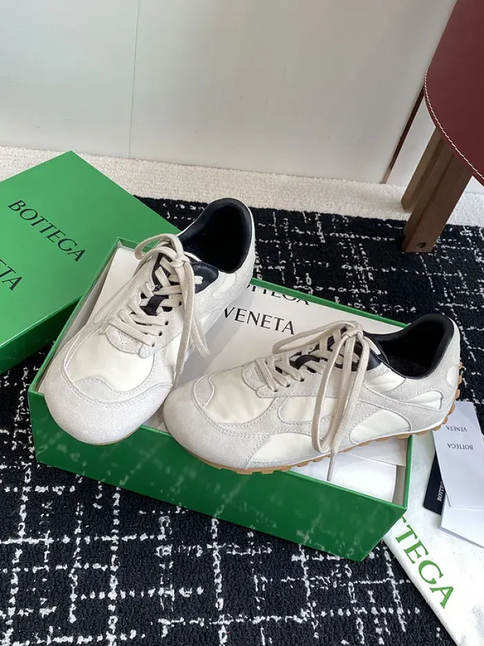 Bv Sneaker
