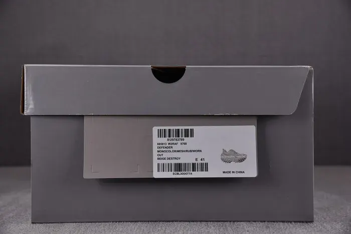 Balenciaga Sneaker, alternate view