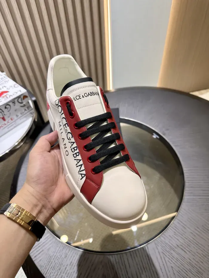 D&G Sneaker, alternate view