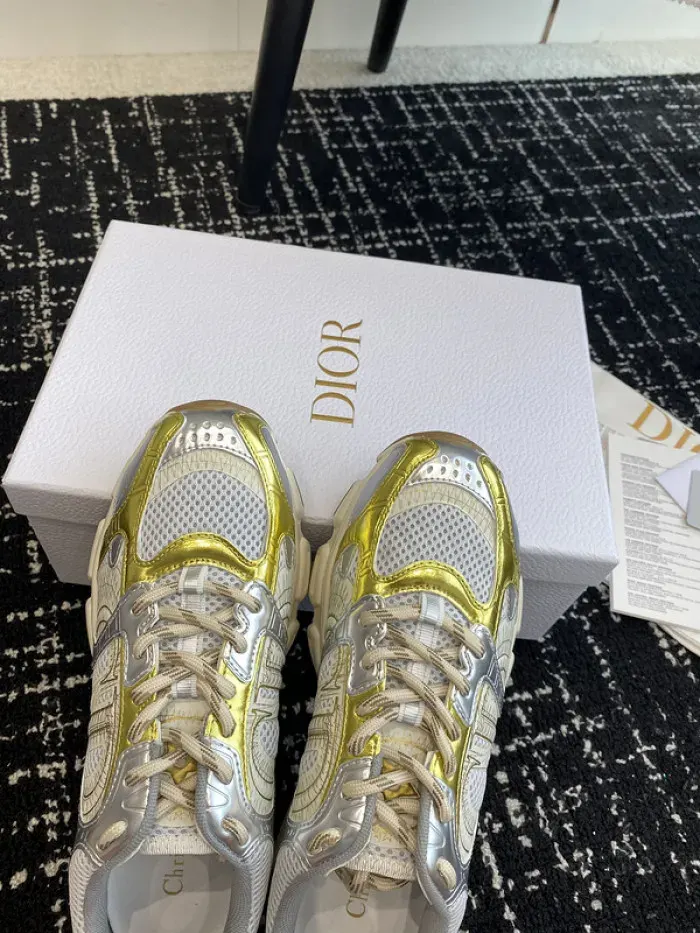 Dior Sneaker, alternate view