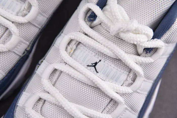 Air Jordan 11 Retro Low Midnight Navy (2024) Fv5104-104, alternate view