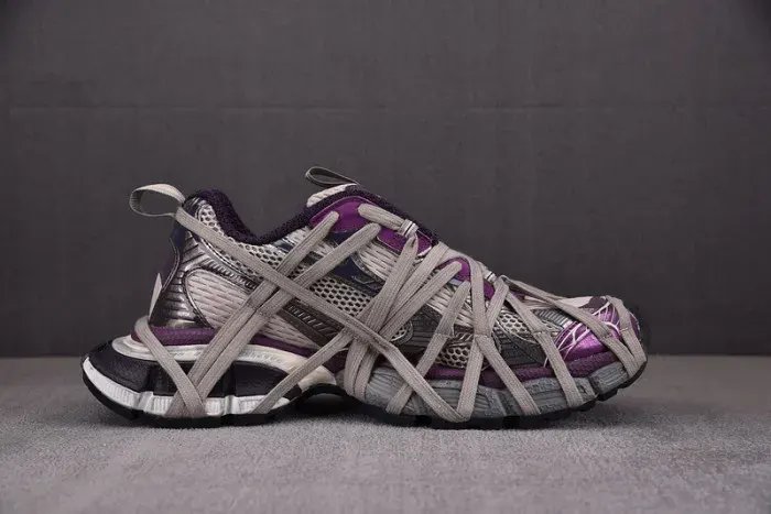 Balenciaga Sneaker, alternate view