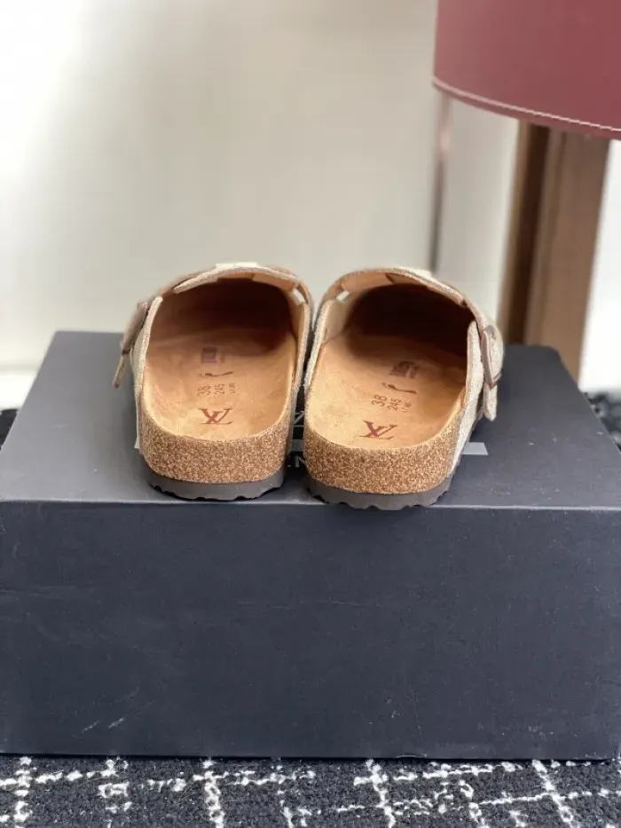 Louis Vuitton Sandal, alternate view