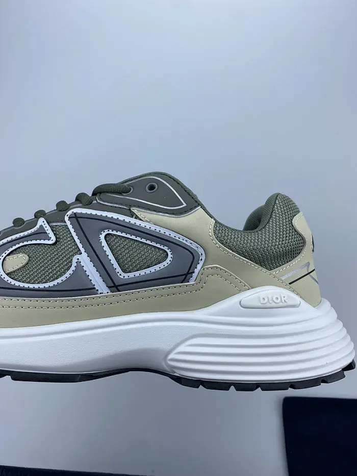 Dior Sneaker, alternate view