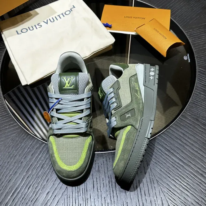 Louis Vuitton Sneaker