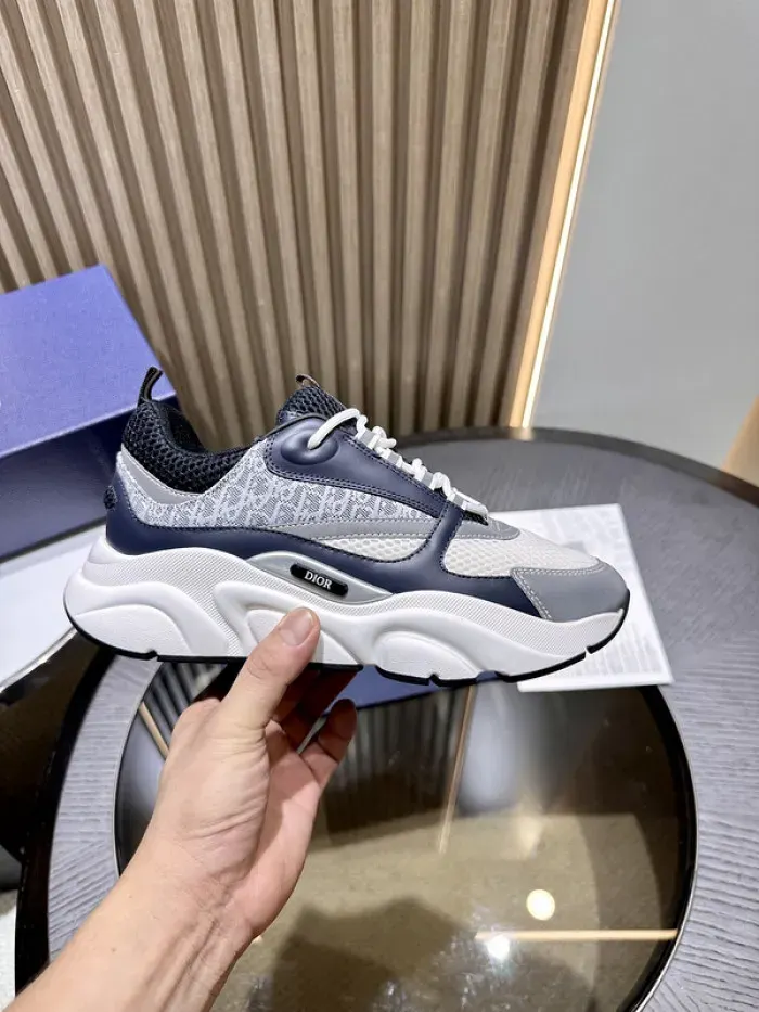 Dior Sneaker