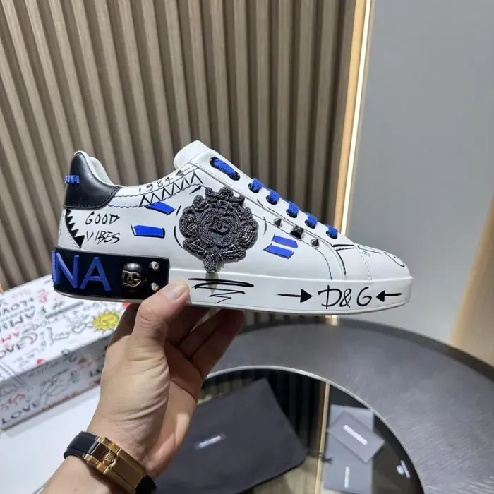 D&G Sneaker, alternate view