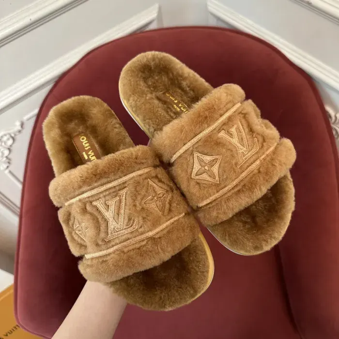 Louis Vuitton Sandal, alternate view