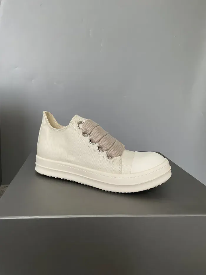 Rick Owens, alternate view