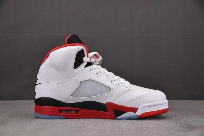 Air Jordan 5 Retro Fire Red Black Tongue (2025) Hq7978-101, alternate view