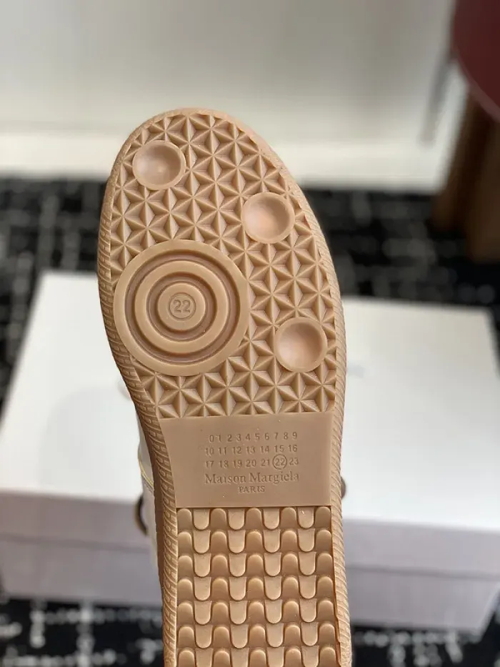 Maison Margiela Sneaker, alternate view