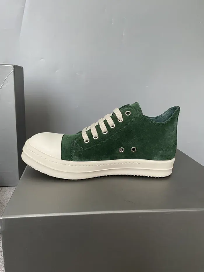 Rick Owens, alternate view