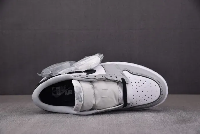 Air Jordan 1 Low Og “Barons” Cz0790-110, alternate view