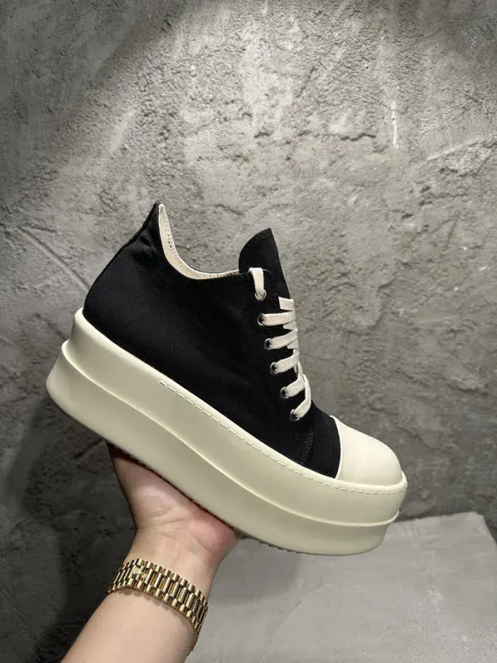 Rick Owens, alternate view
