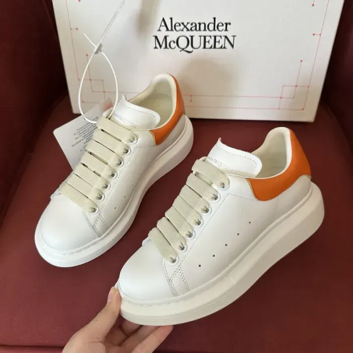 Alexander McQueen Sneaker