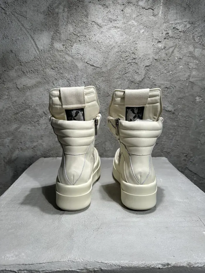 Rick Owens, alternate view
