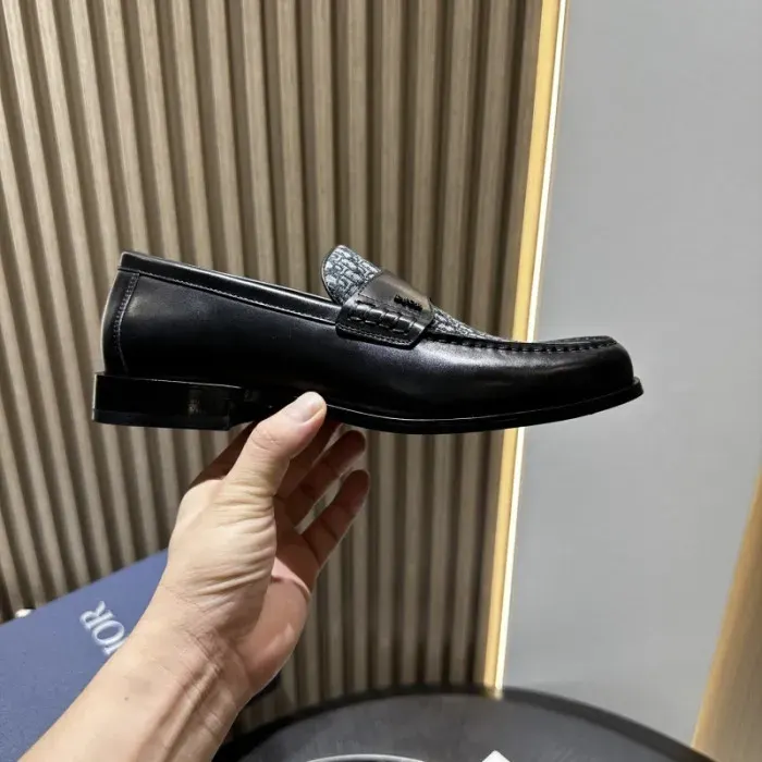 Dior Sneaker