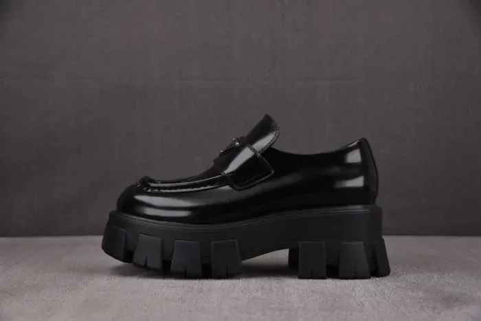 Prada Sneaker
