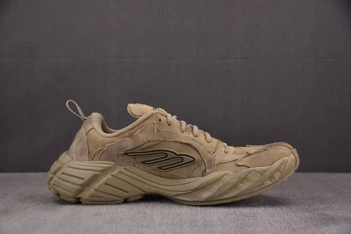 Balenciaga Sneaker, alternate view
