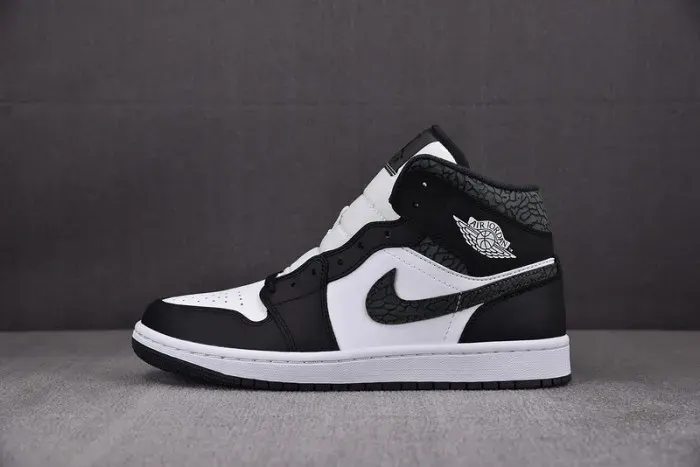 Air Jordan 1 Mid “Panda Elephant”Fb9911-001