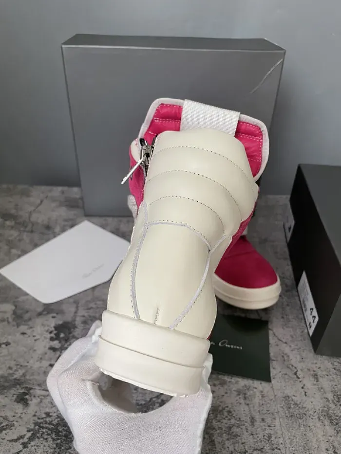 Rick Owens, alternate view