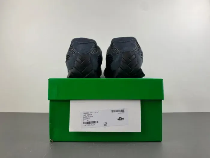 Bv Sneaker, alternate view