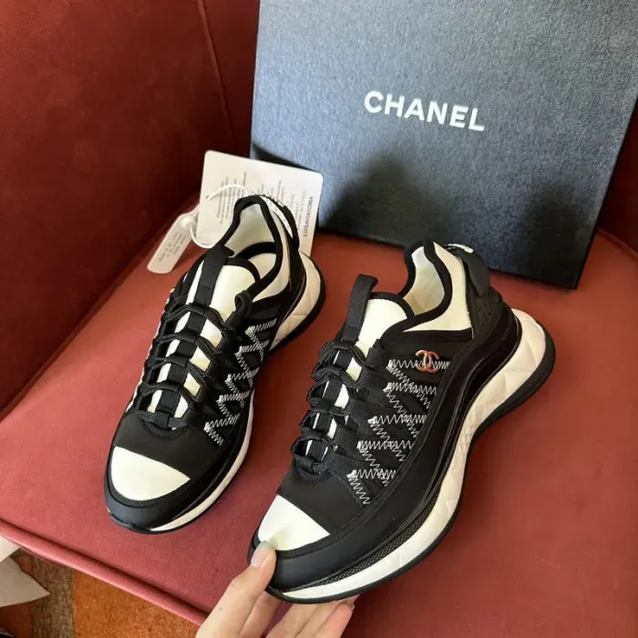 Cn Sneaker