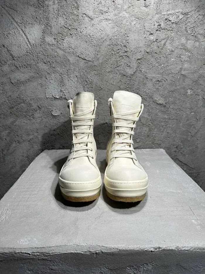 Rick Owens, alternate view