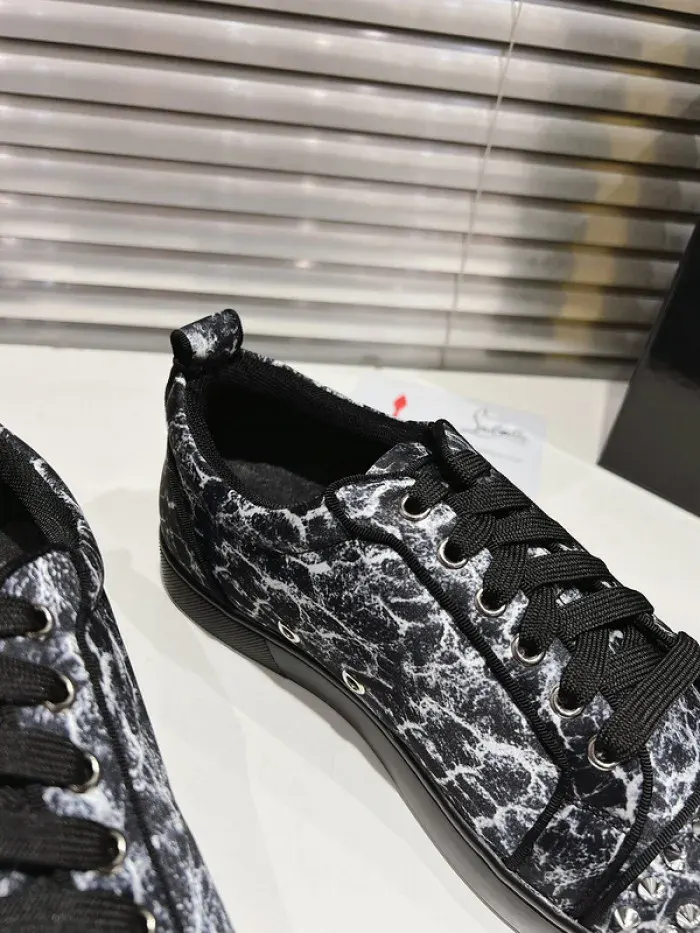 Cl Sneaker, alternate view