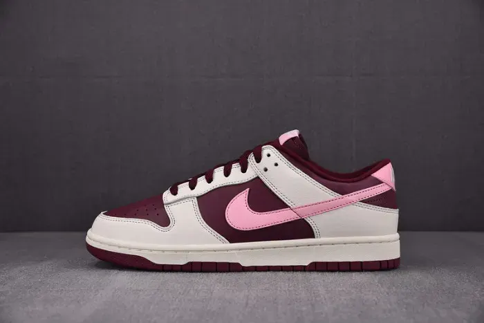 Nike Dunk Low Valentine'S Day Dr9705-100