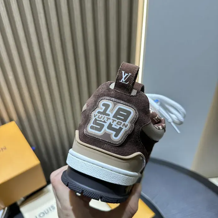 Louis Vuitton Sneaker, alternate view