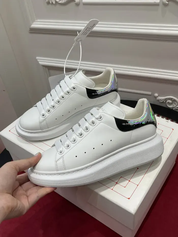 Alexander McQueen Sneaker