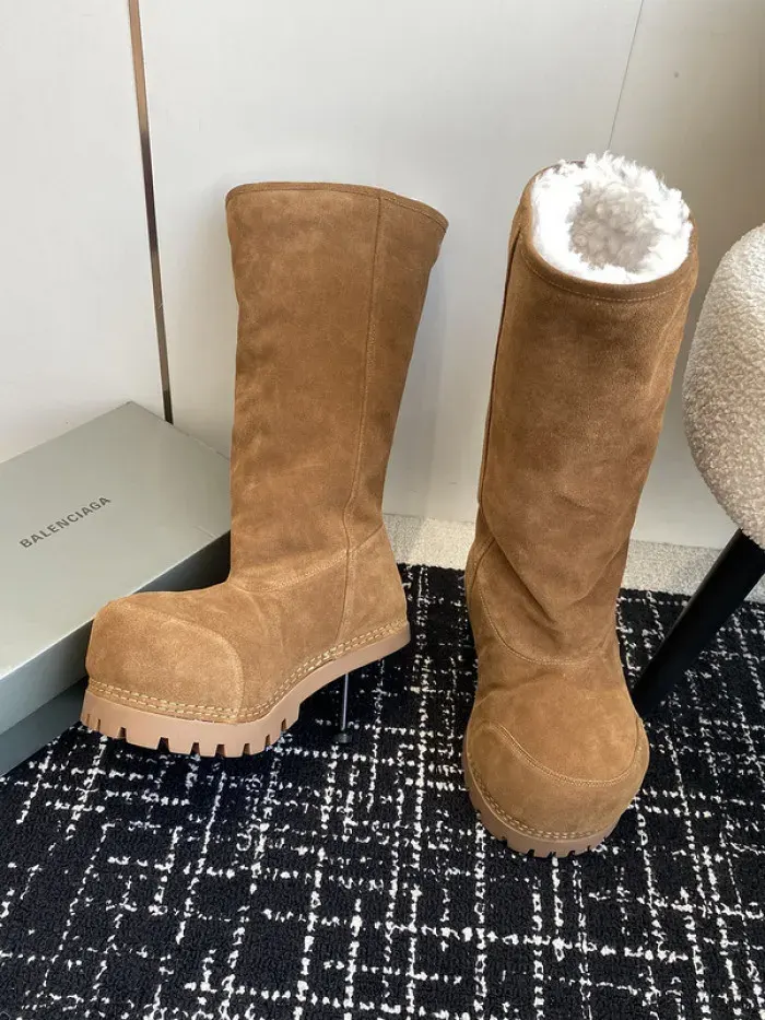 Balenciaga Boots(Heel)