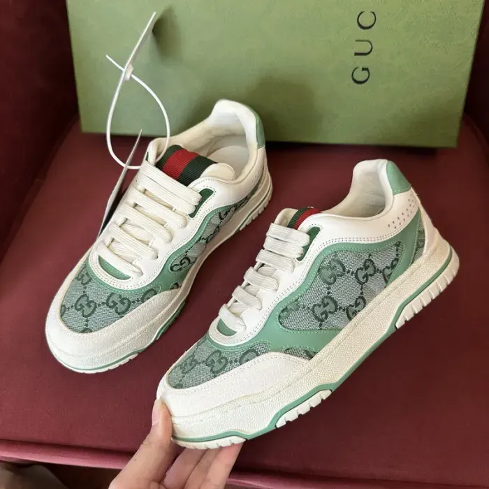 Gui Sneaker